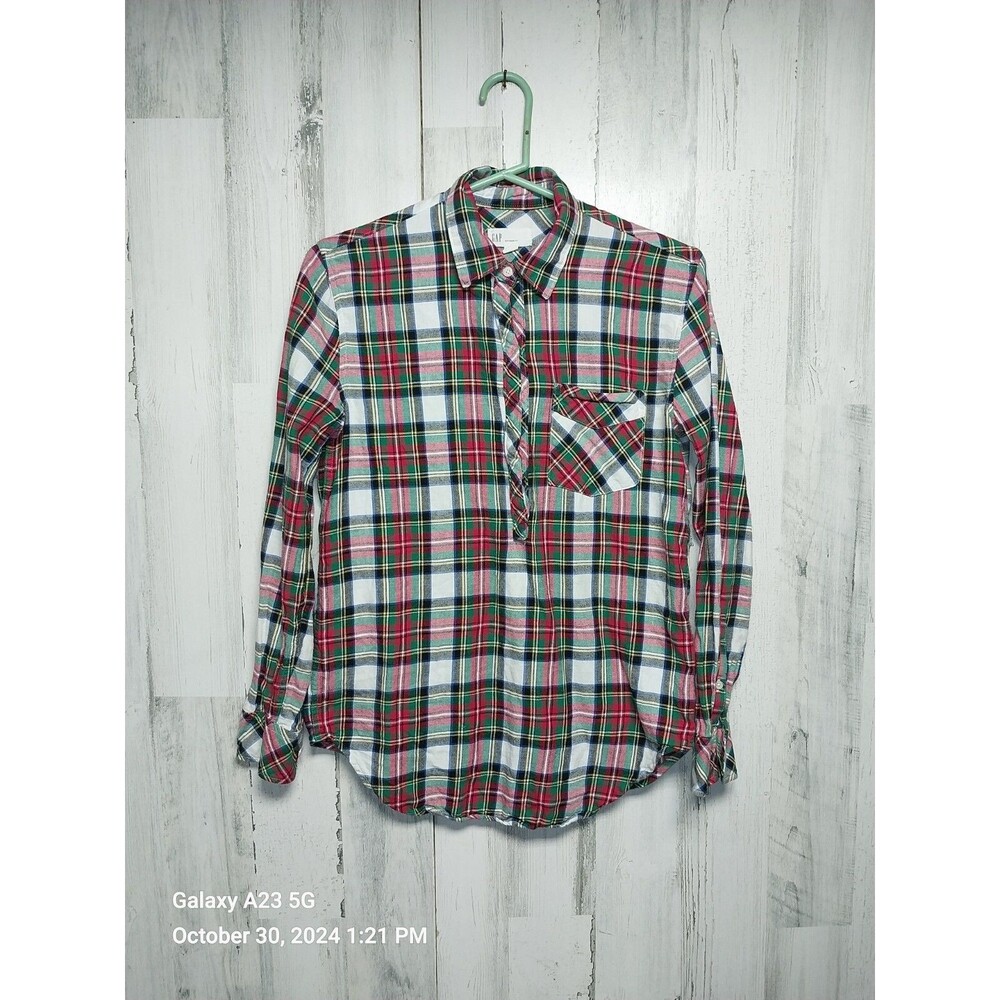 GAP Women's Size XS Plaid Long Sleeve Boyfriend Shirt Half Button